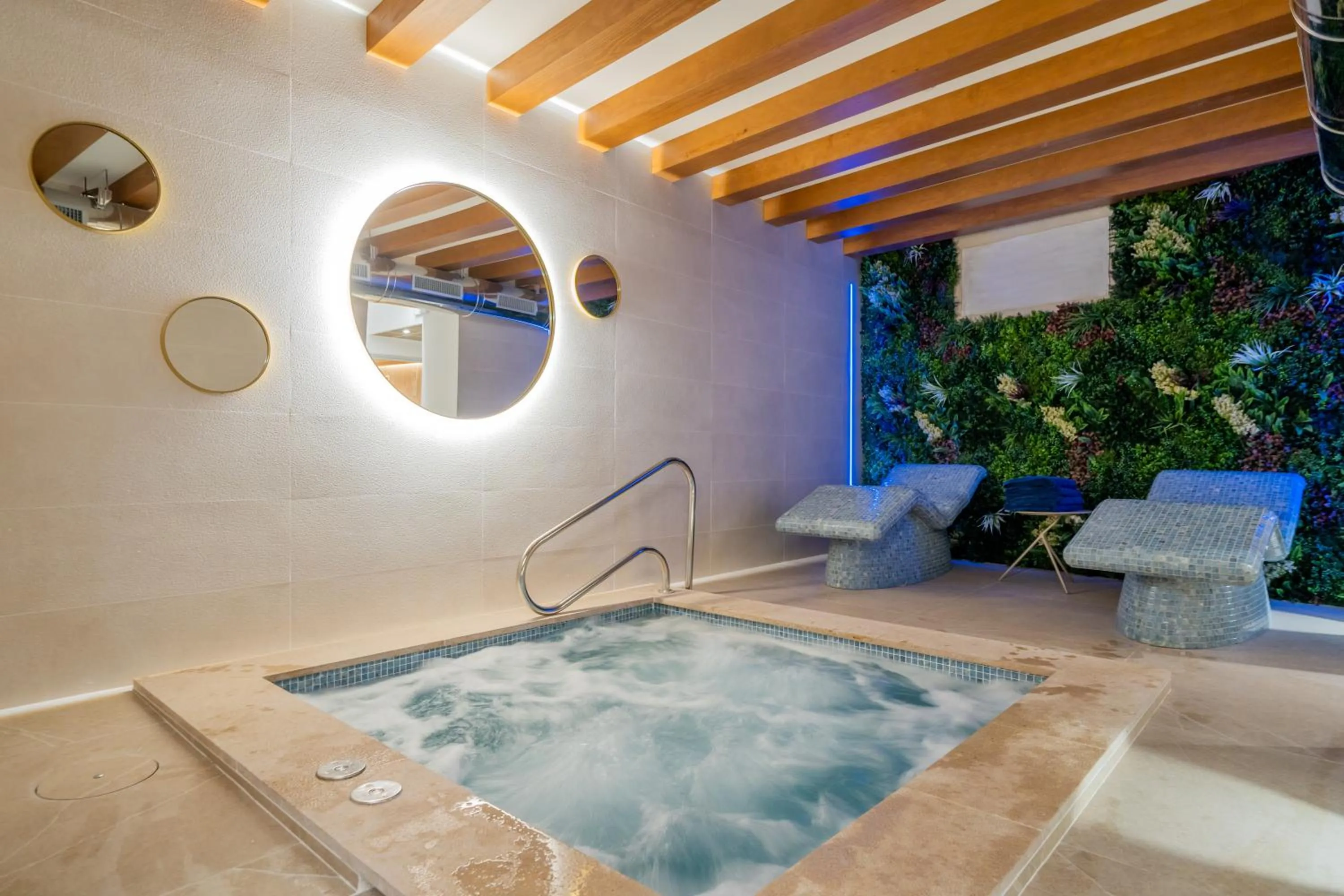 Spa and wellness centre/facilities in Santa Clara Urban Hotel & Spa