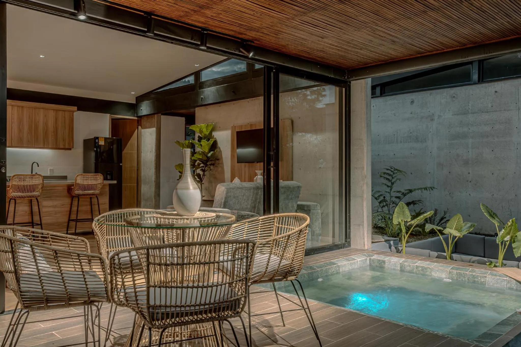 Property building in Soy Local Reserva Sajonia