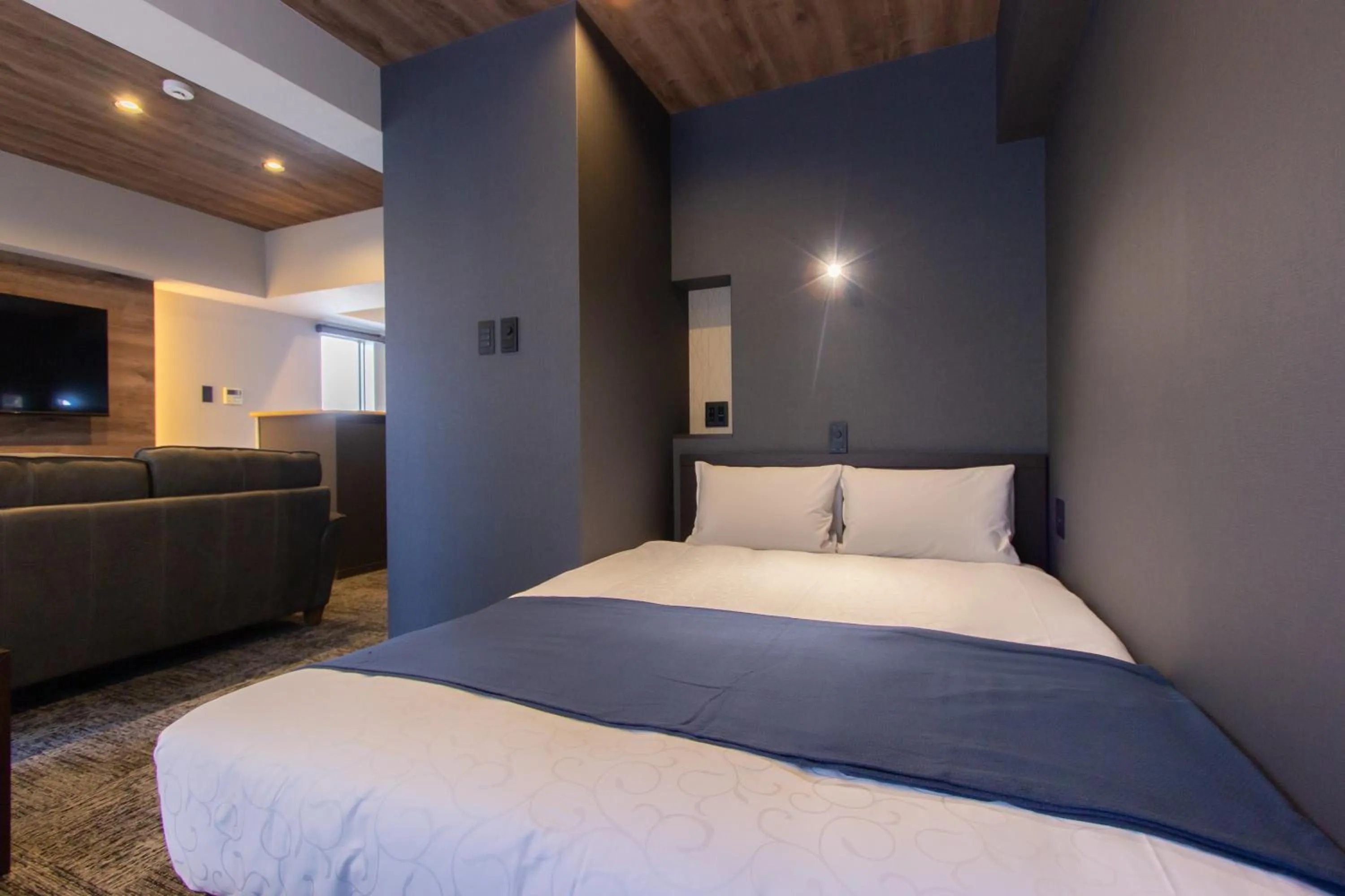 Photo of the whole room, Bed in 慶 -Kei- HOTEL AND APARTMENT