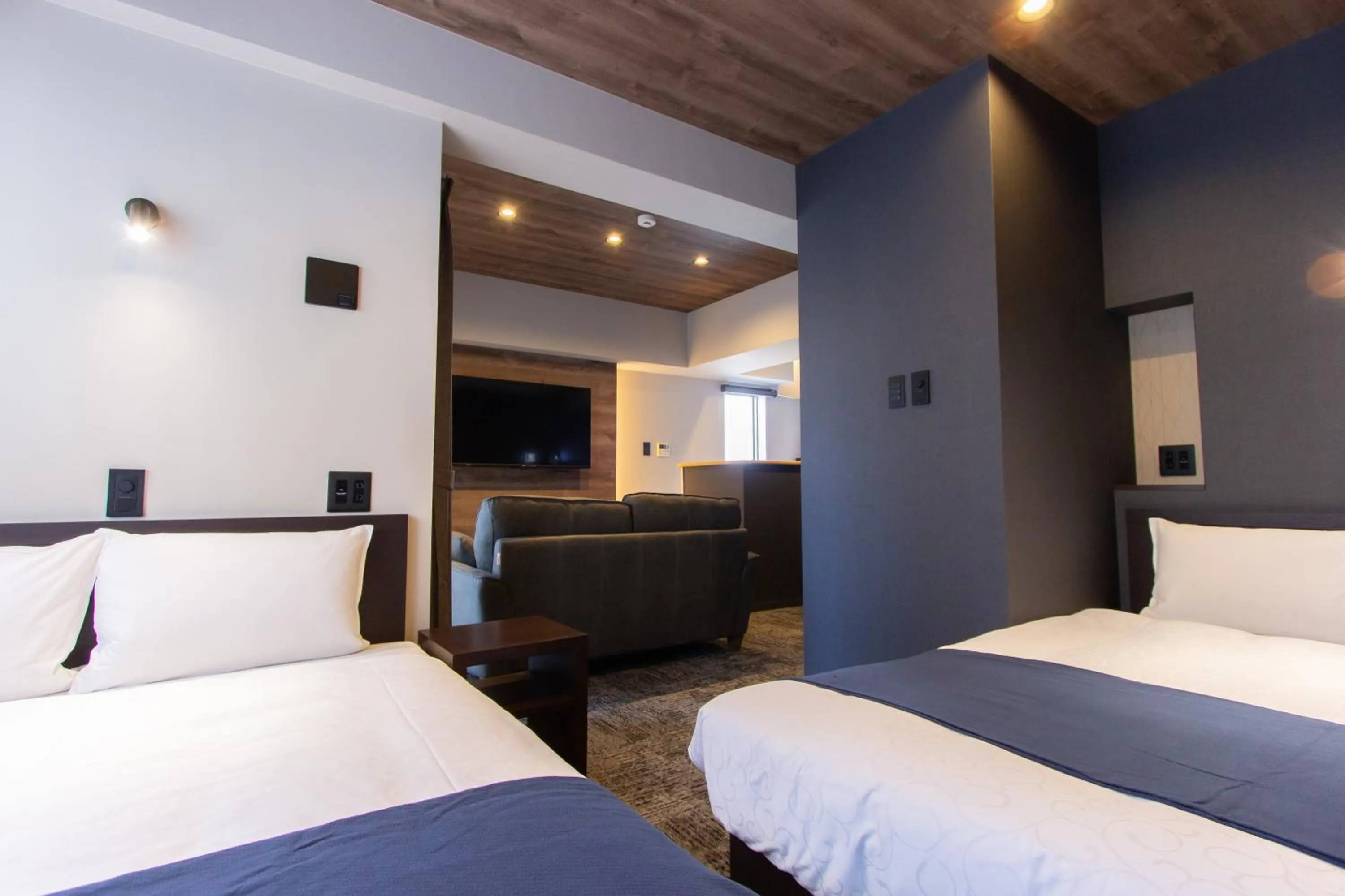 Photo of the whole room, Bed in 慶 -Kei- HOTEL AND APARTMENT