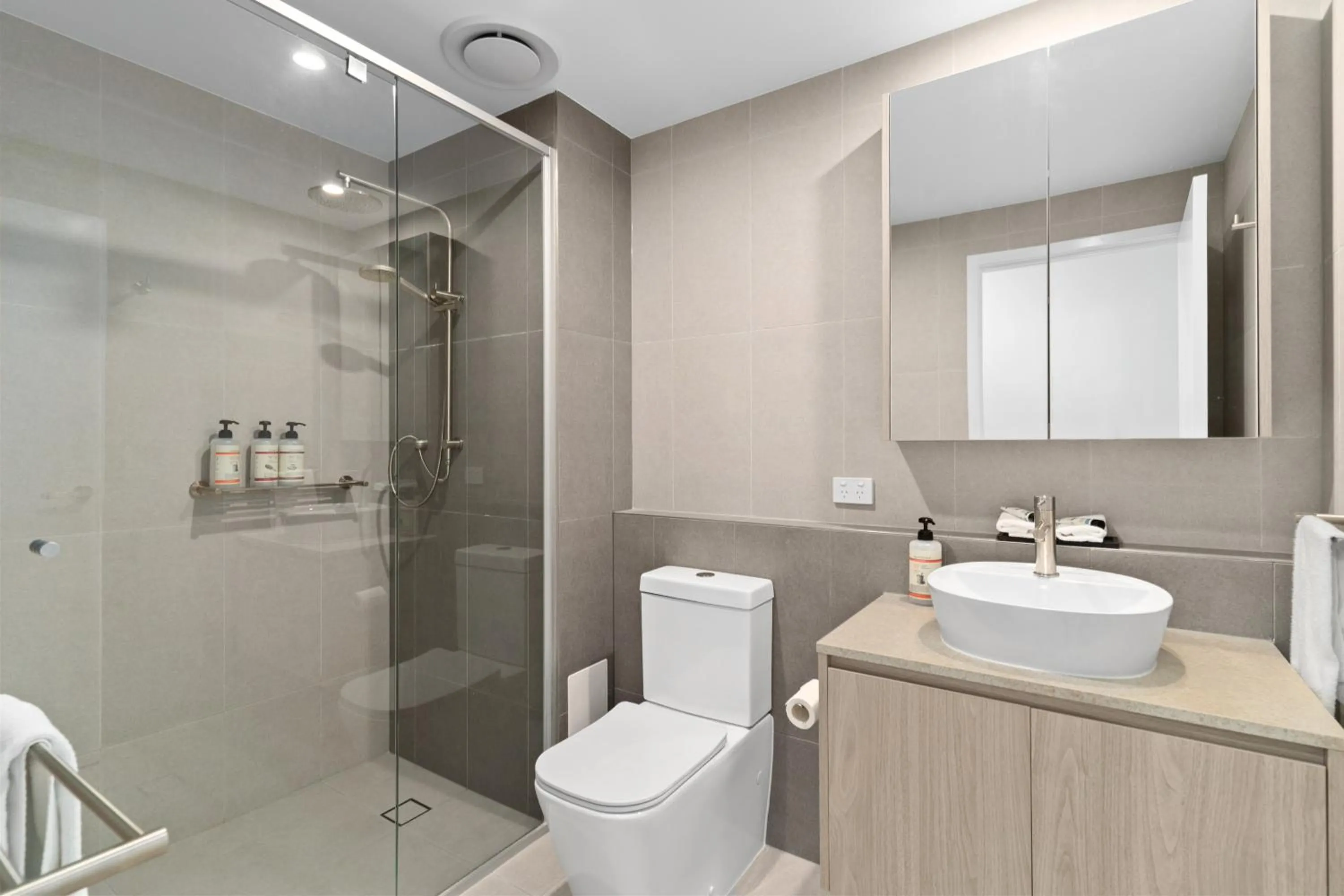 Bathroom in Lowanna Beach Resort Kawana
