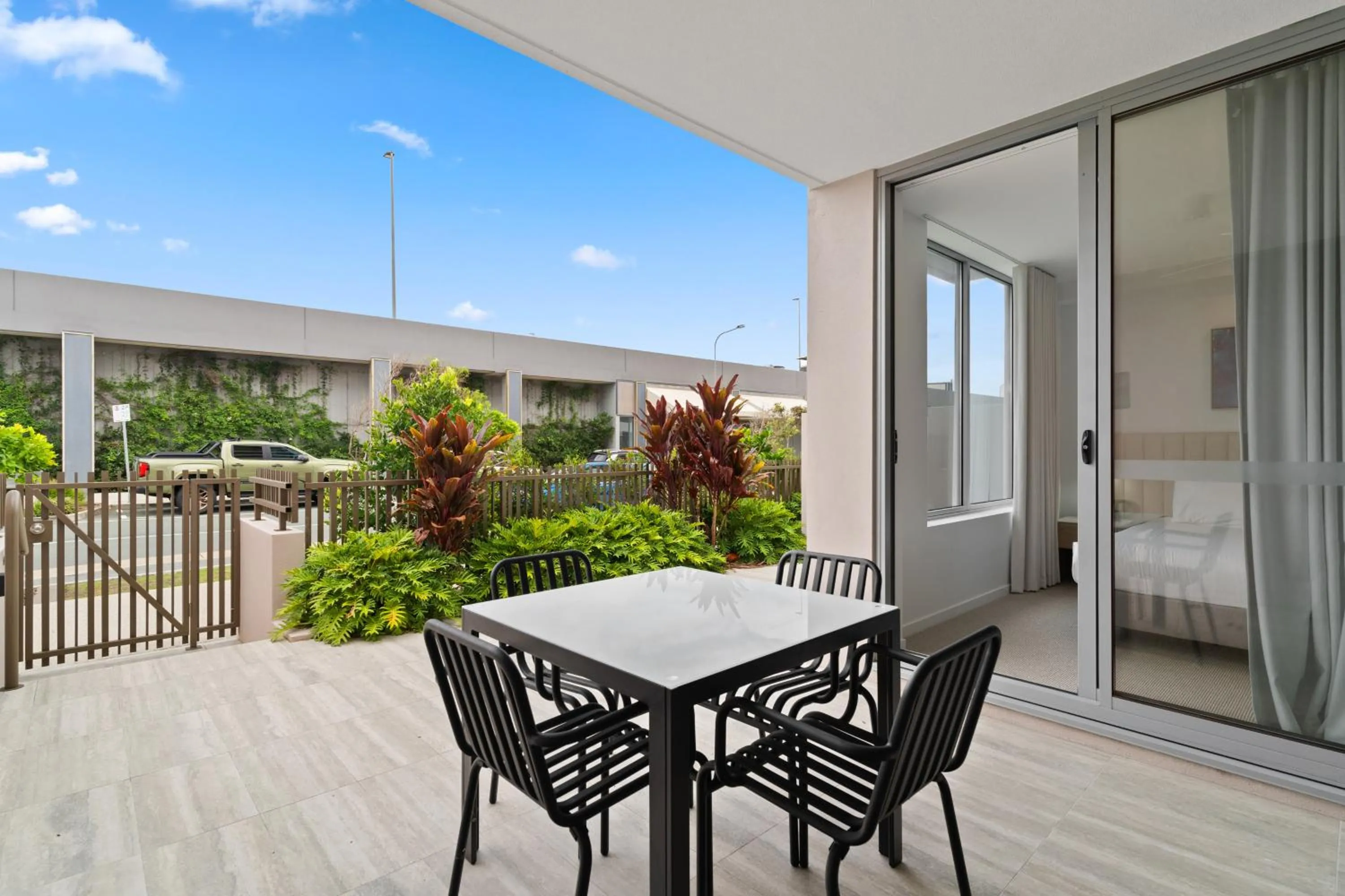 Balcony/Terrace in Lowanna Beach Resort Kawana