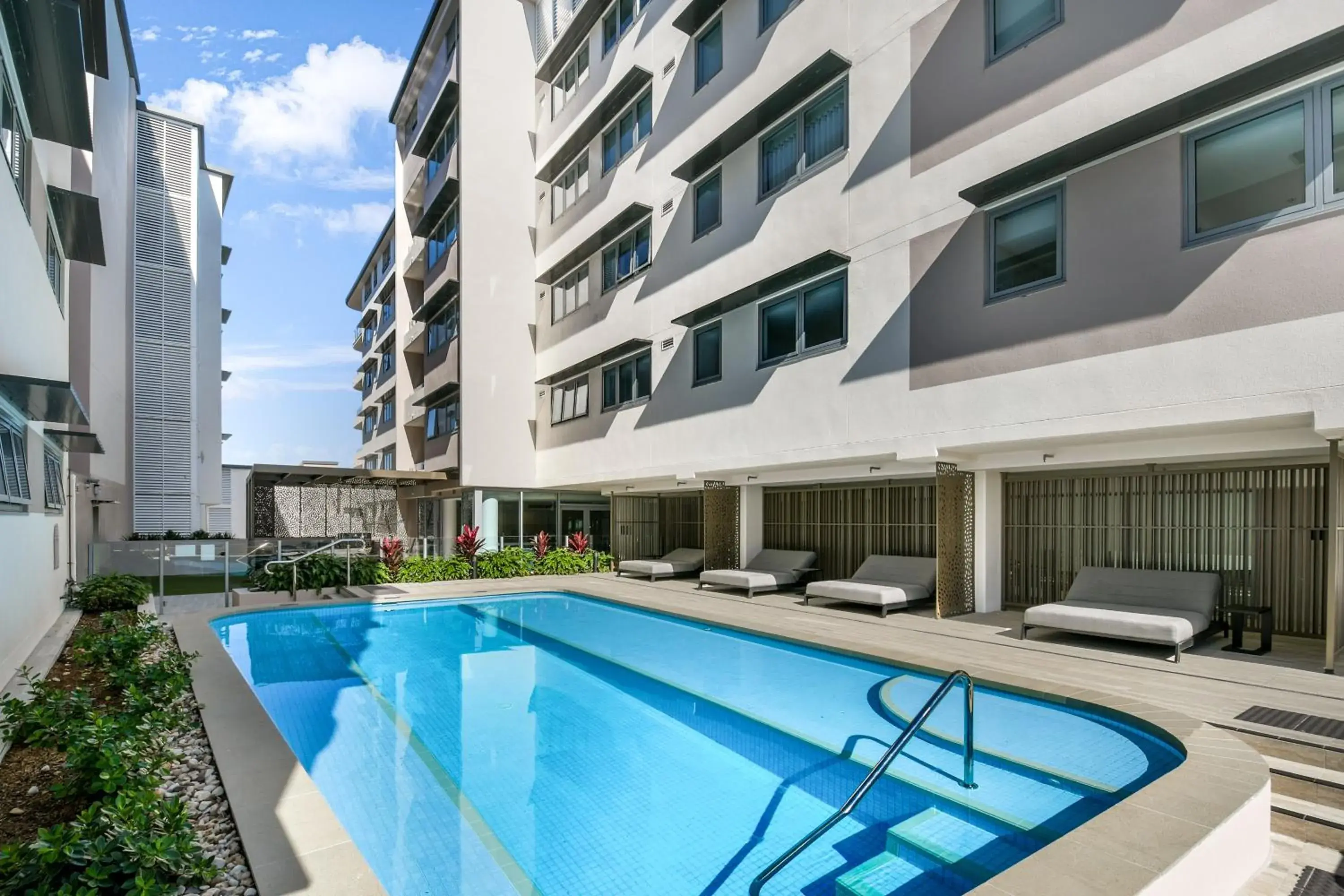 Lowanna Beach Resort Kawana Lowanna Beach Resort Kawana