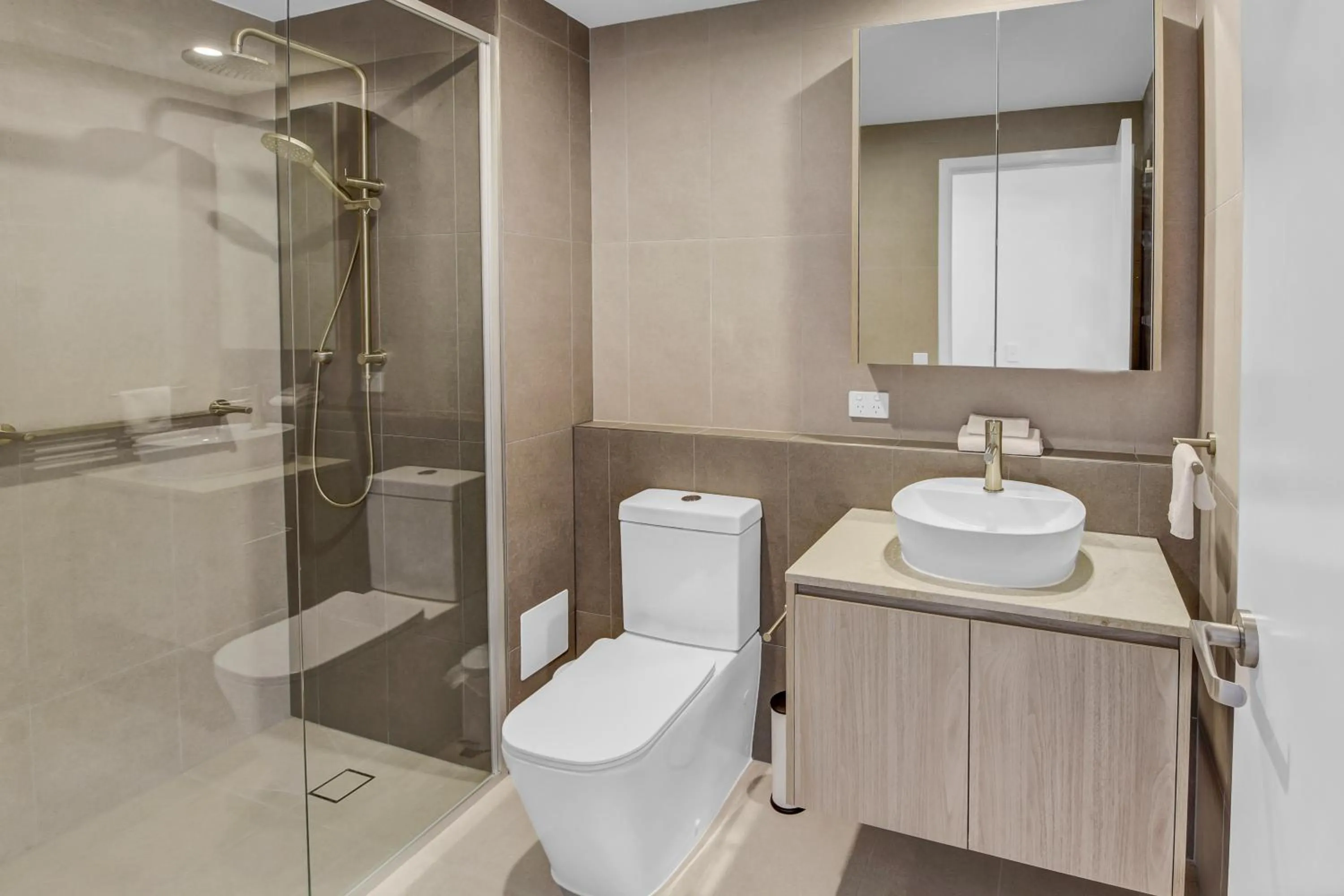 Bathroom in Lowanna Beach Resort Kawana