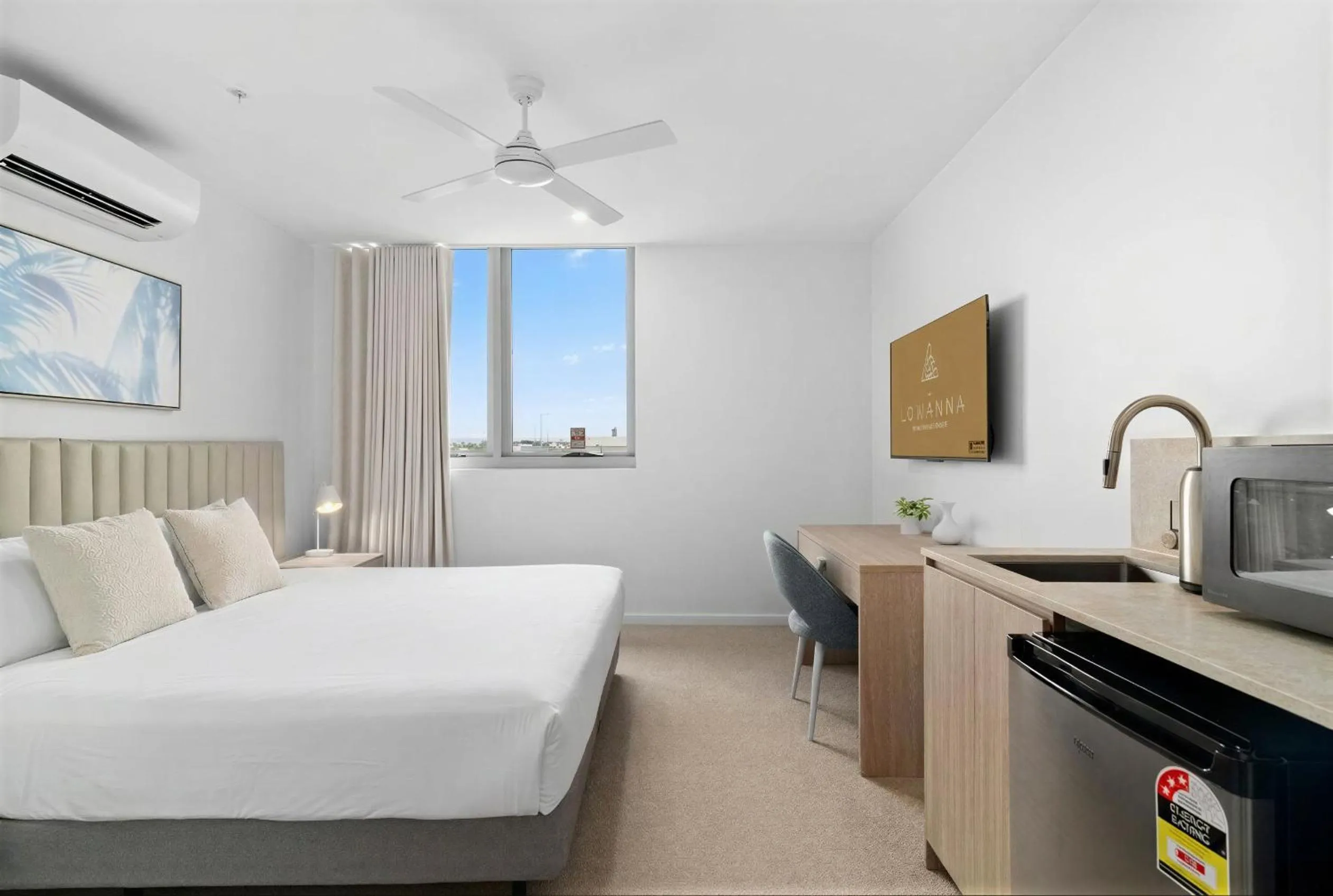 Bedroom, Bed in Lowanna Beach Resort Kawana