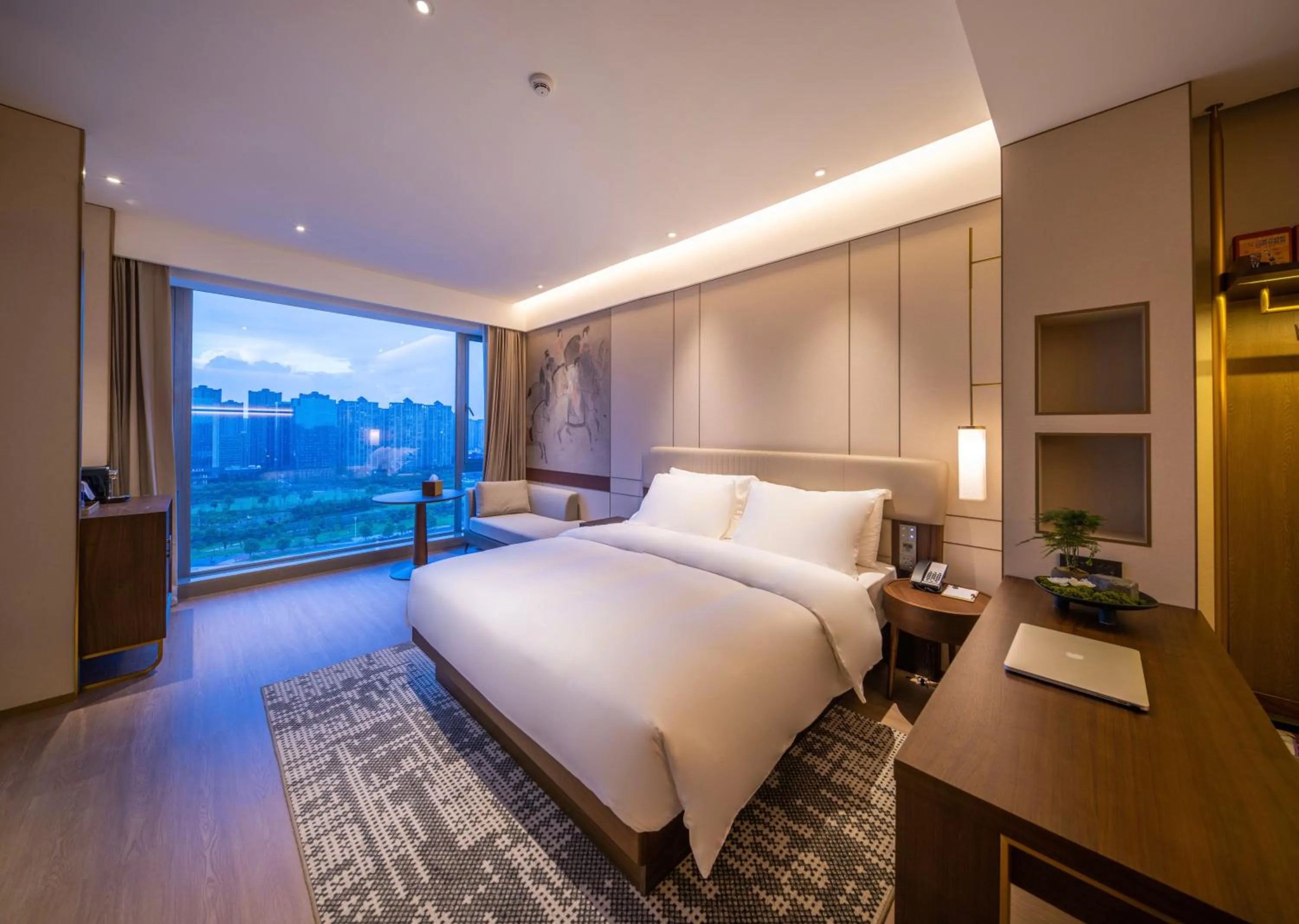 Photo of the whole room, Bed in Maison New Century Hotel Cixi Hangzhou Bay