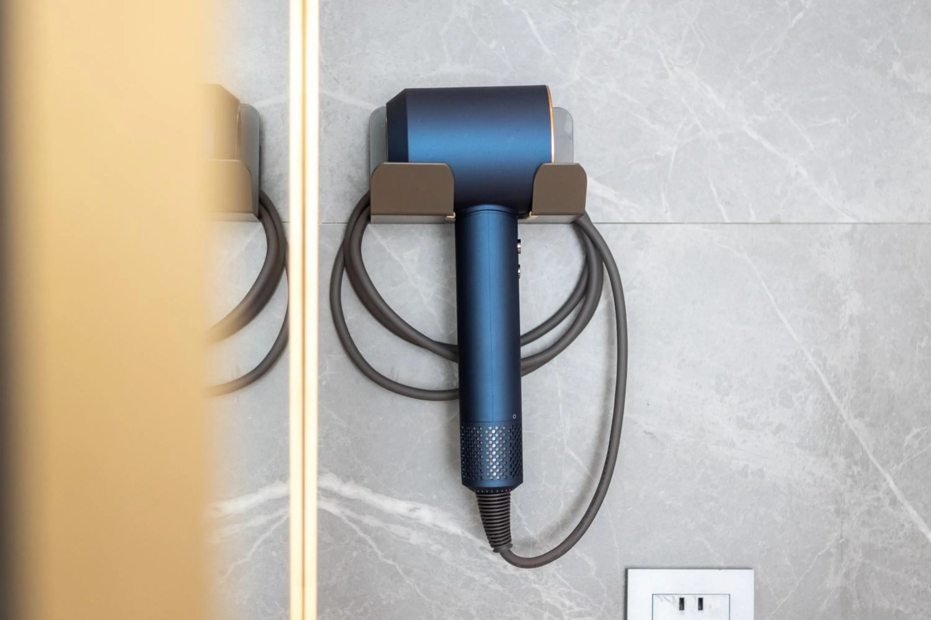 hair dryier in Maison New Century Hotel Cixi Hangzhou Bay