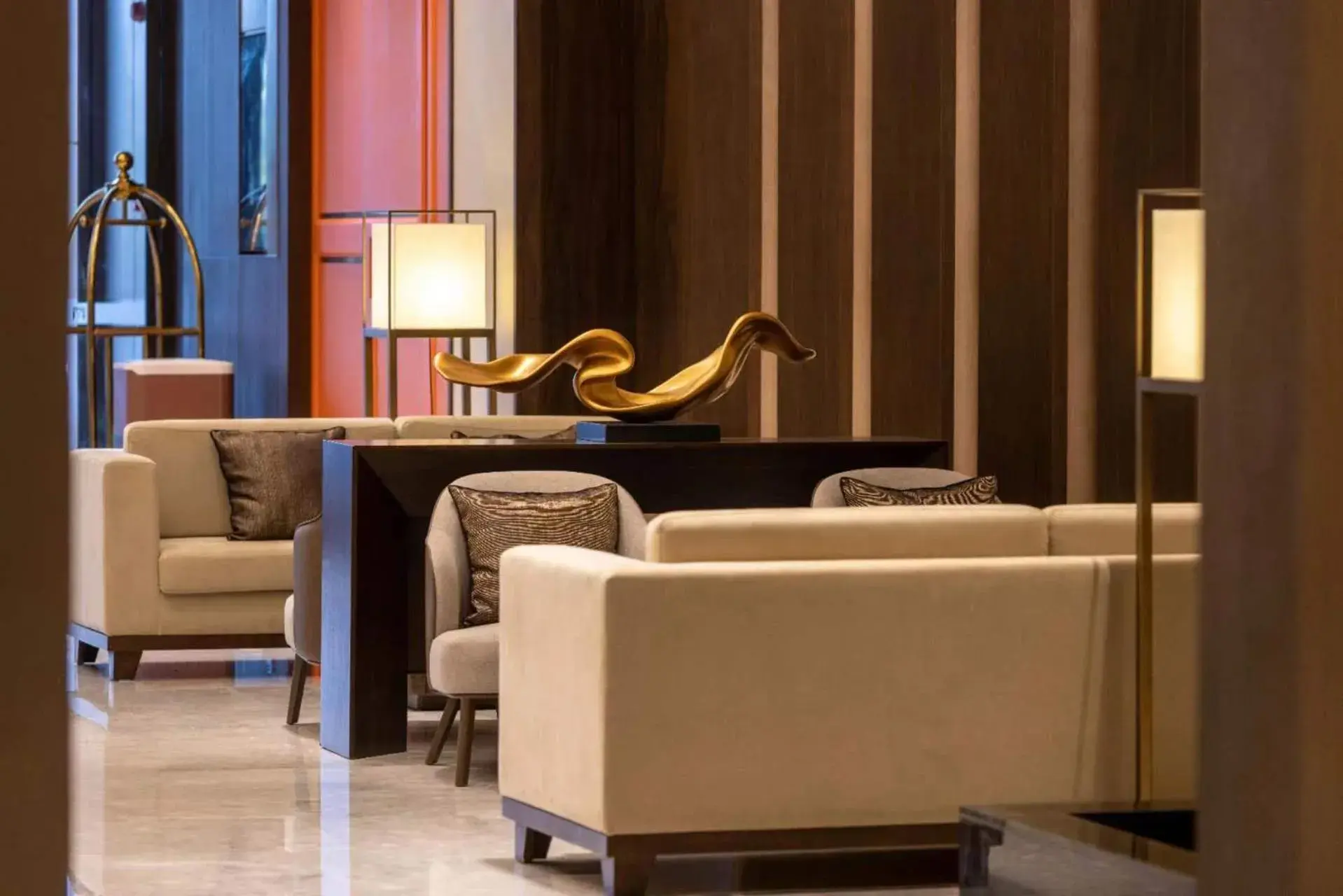 Lobby or reception in Maison New Century Hotel Cixi Hangzhou Bay Lobby or reception in Maison New Century Hotel Cixi Hangzhou Bay