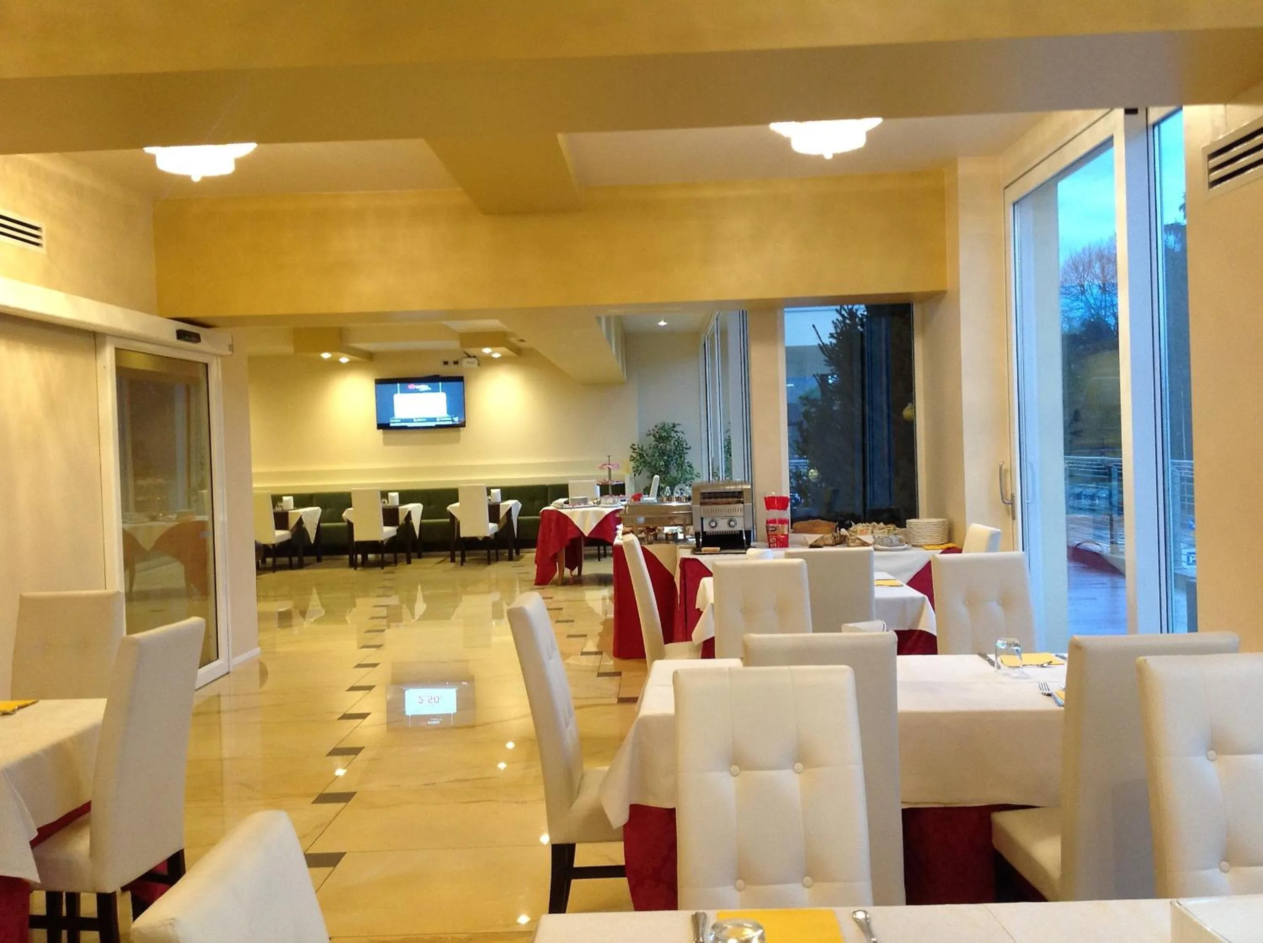 Restaurant/places to eat in Palace Hotel & SPA La CONCHIGLIA D' ORO