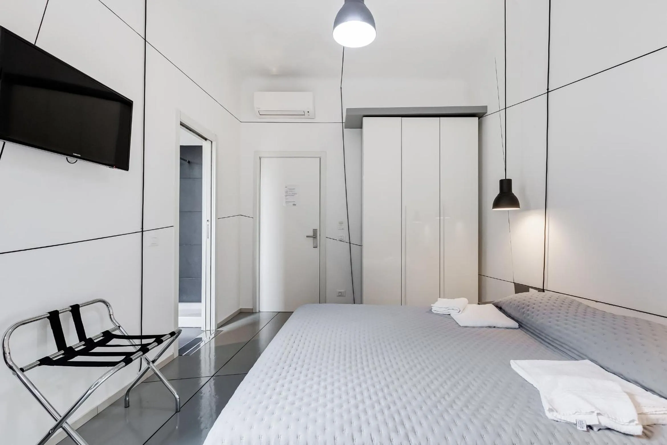 Bed in The Upper Suites