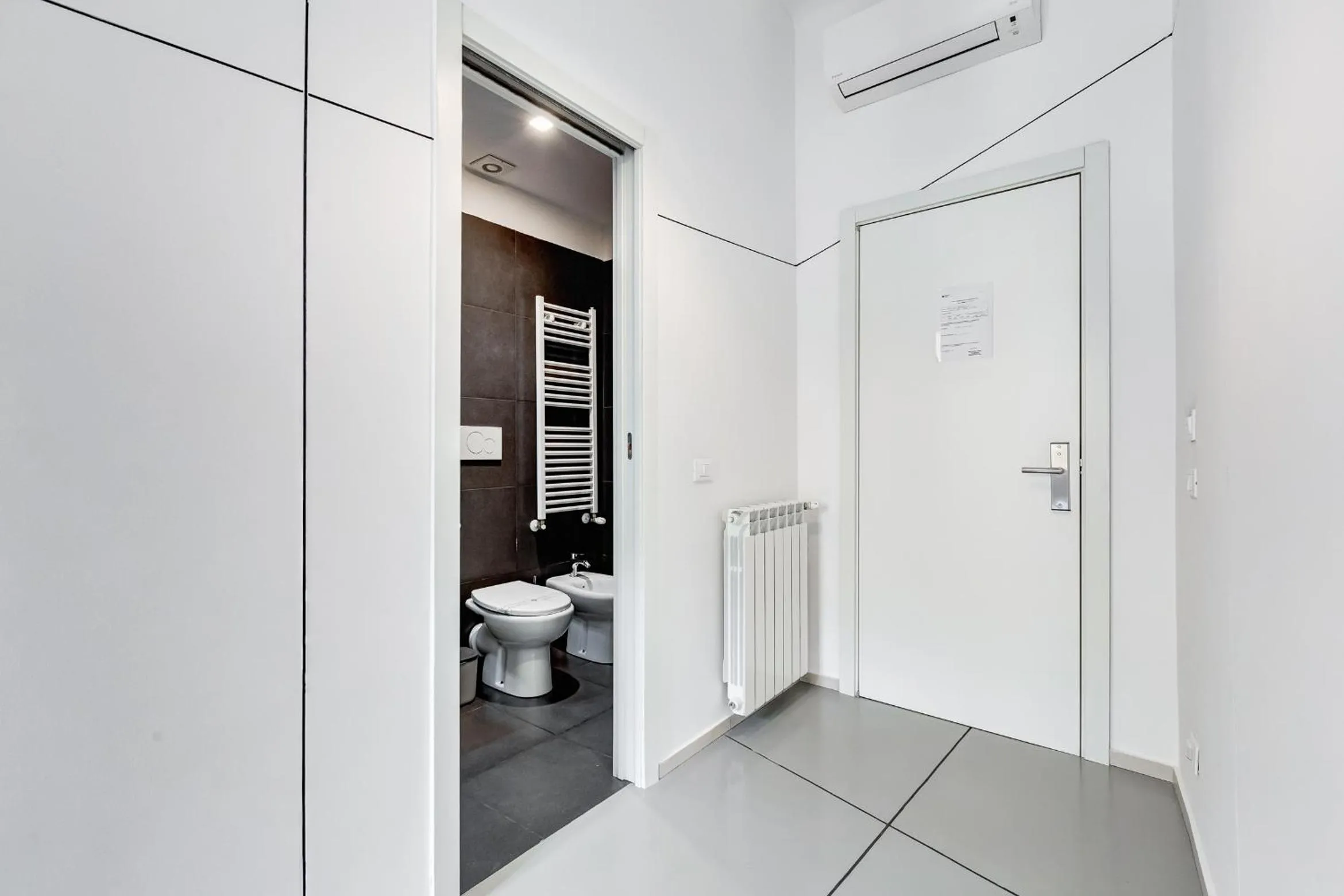 Shower in The Upper Suites