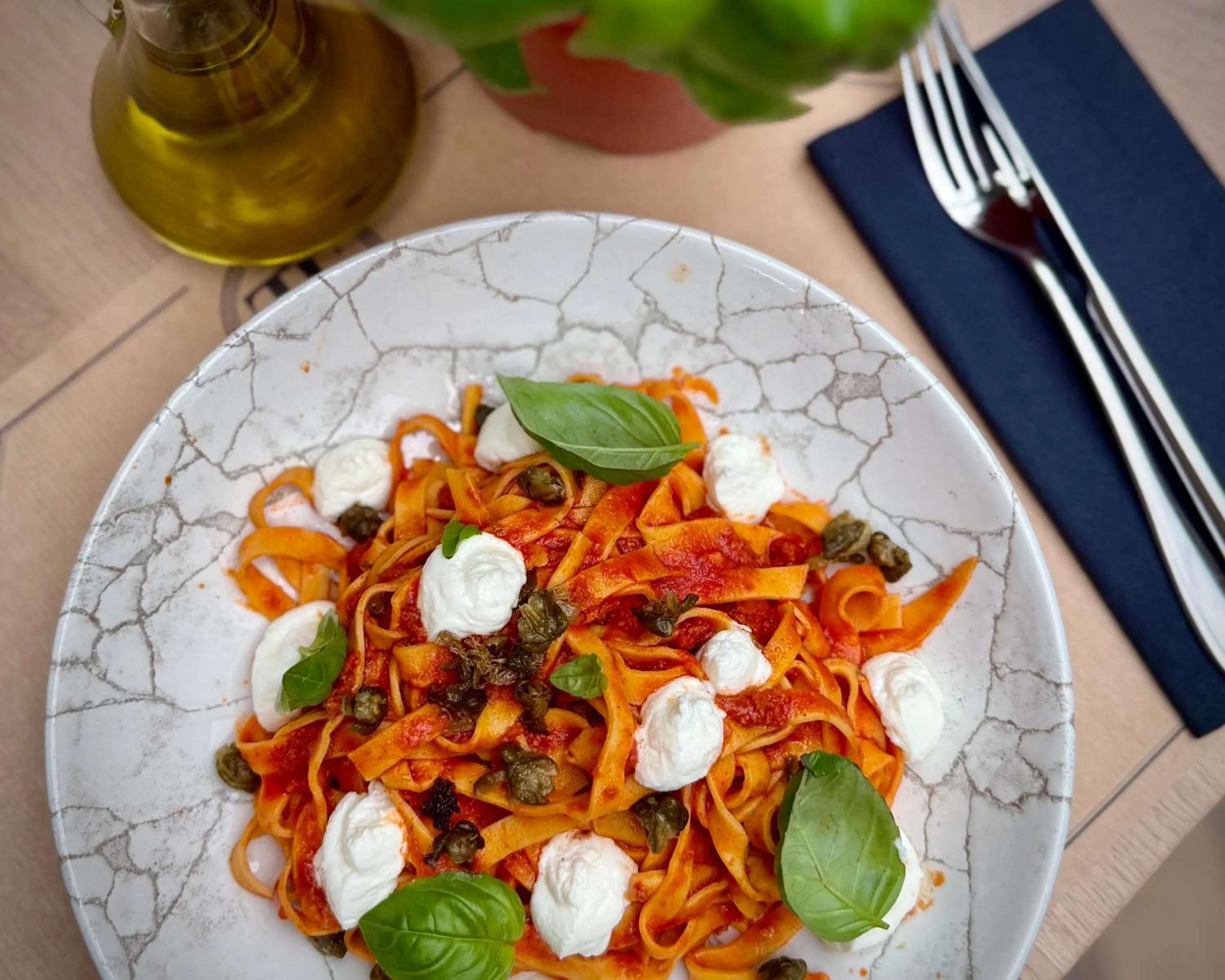 Restaurant/places to eat in Hotel Toscania