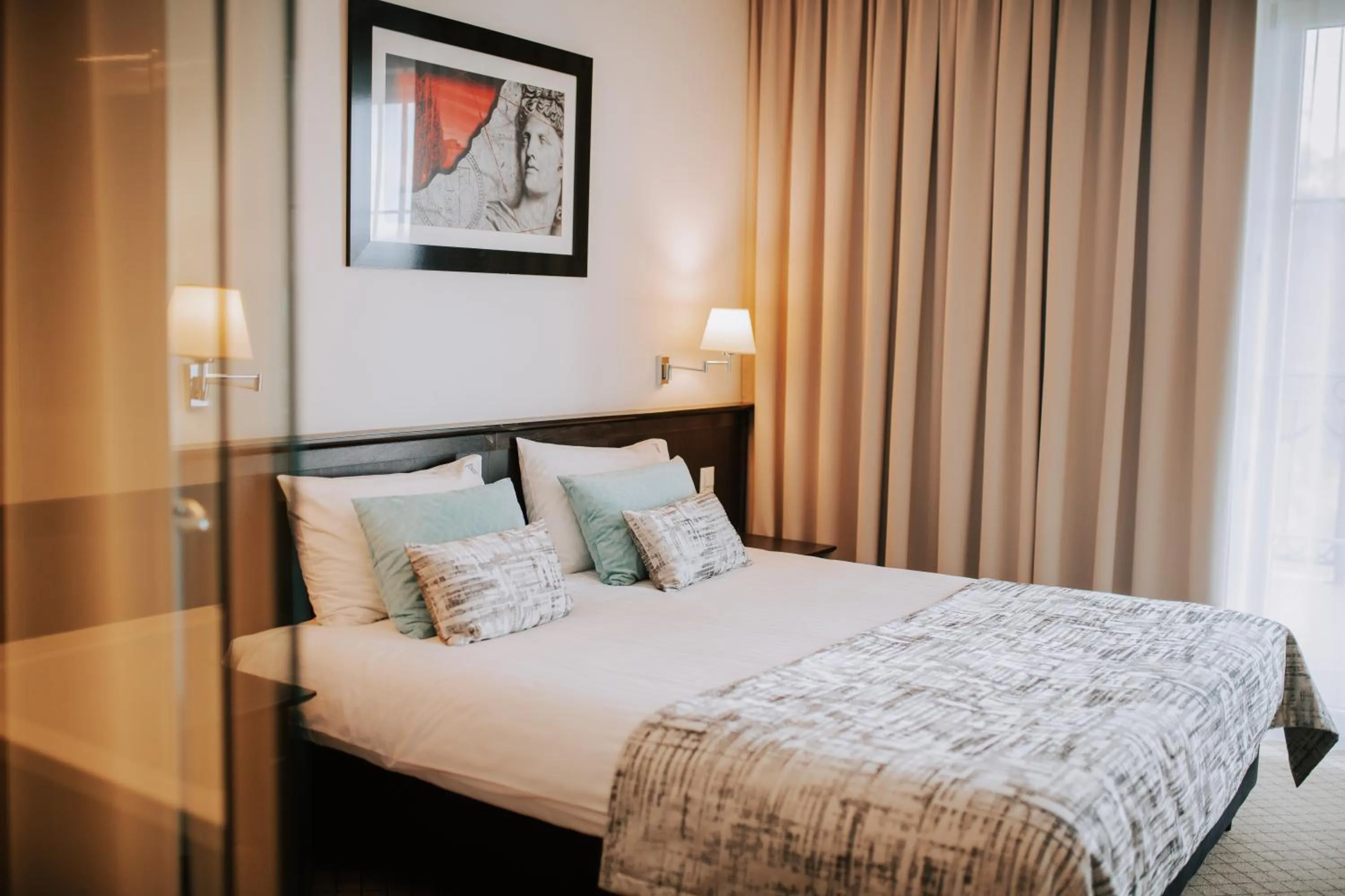 Bed in Hotel Toscania