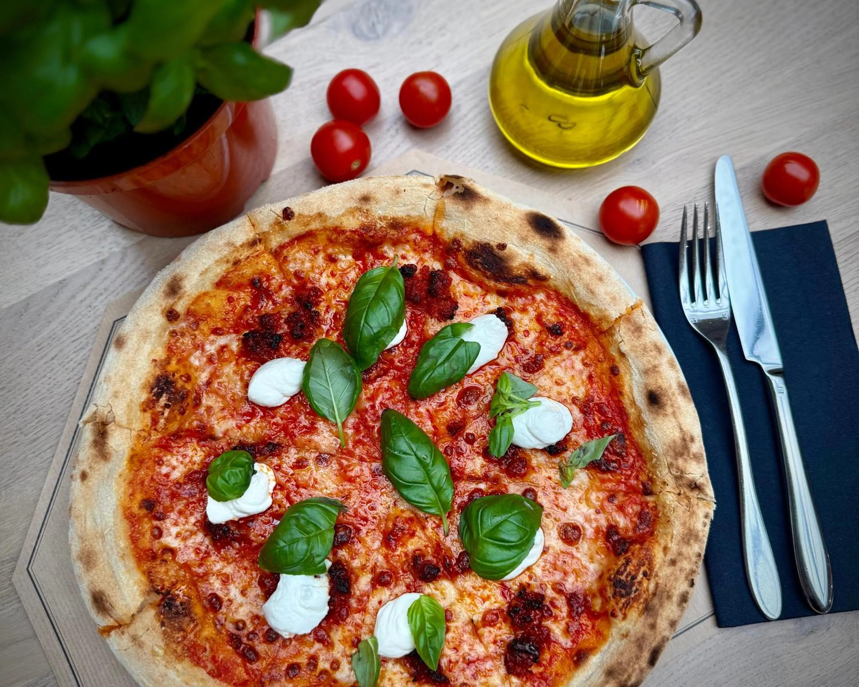 Restaurant/places to eat in Hotel Toscania