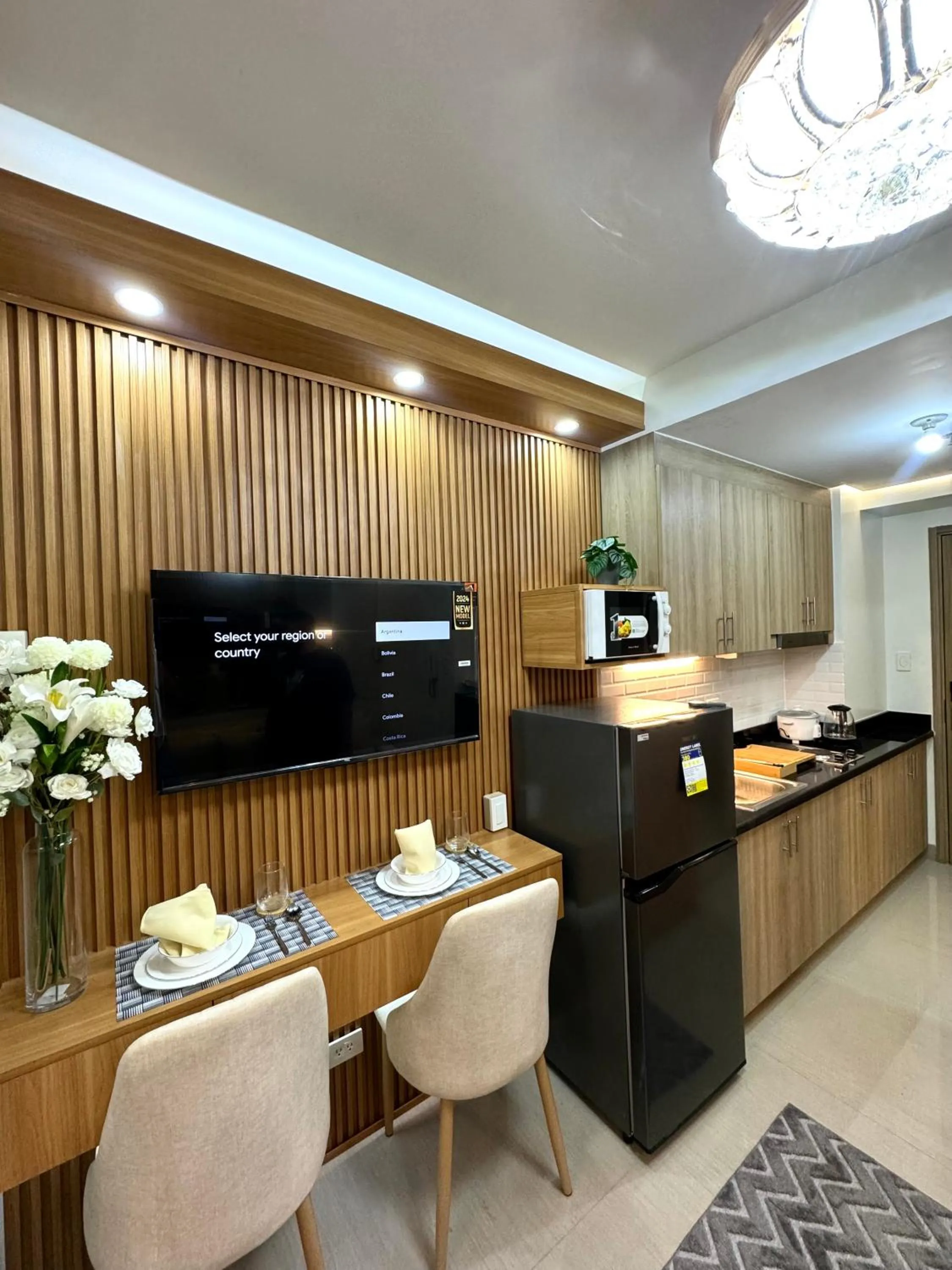 Katkat Shore 2 Staycation