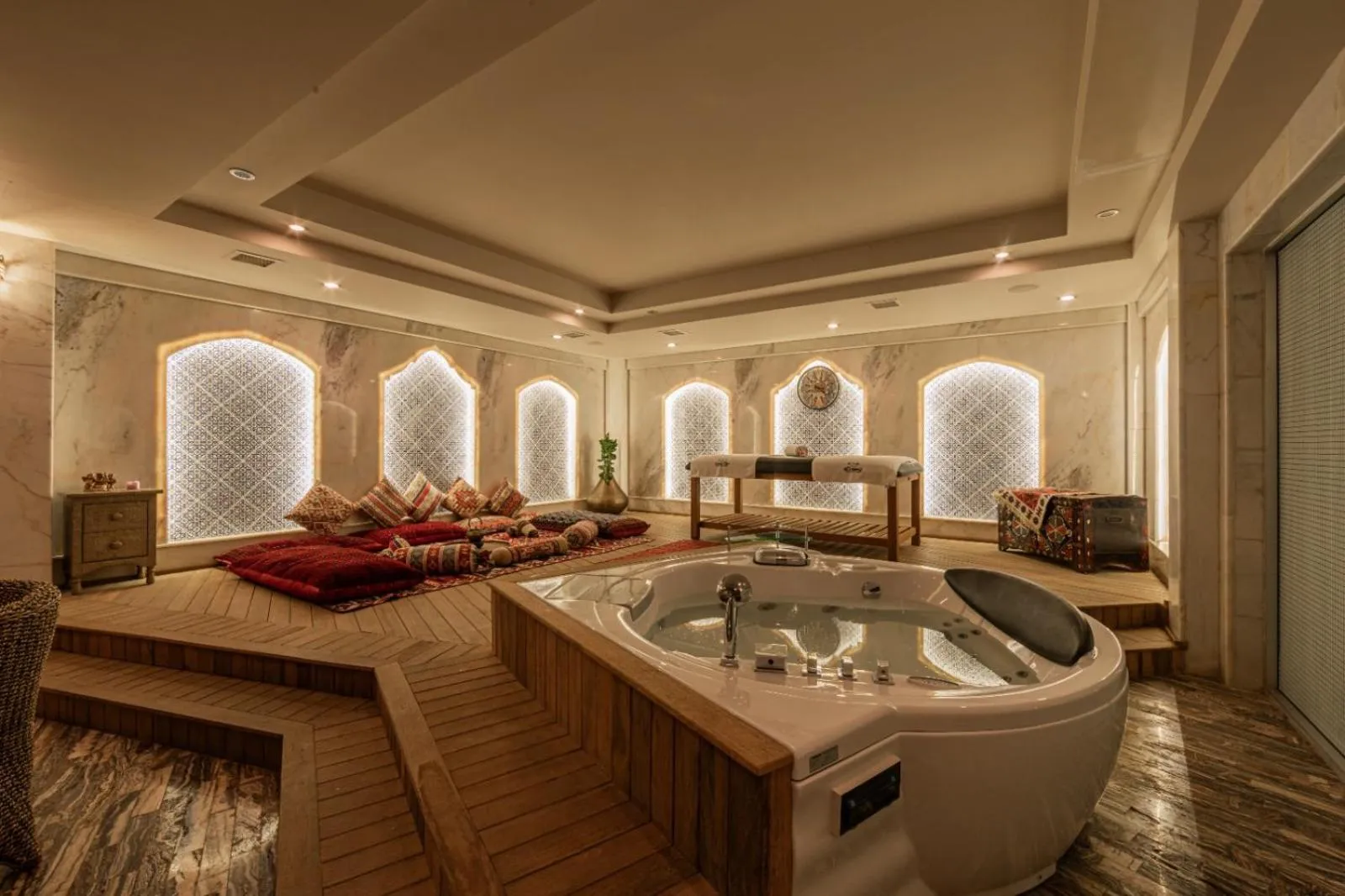 Bath in Green City Hotel