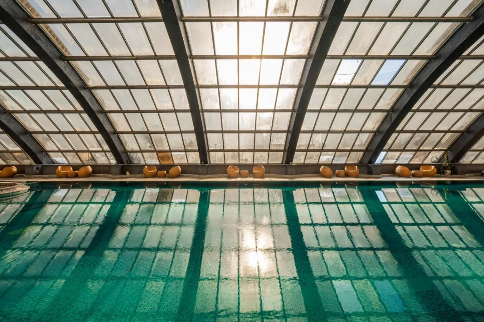 Swimming pool in Green City Hotel