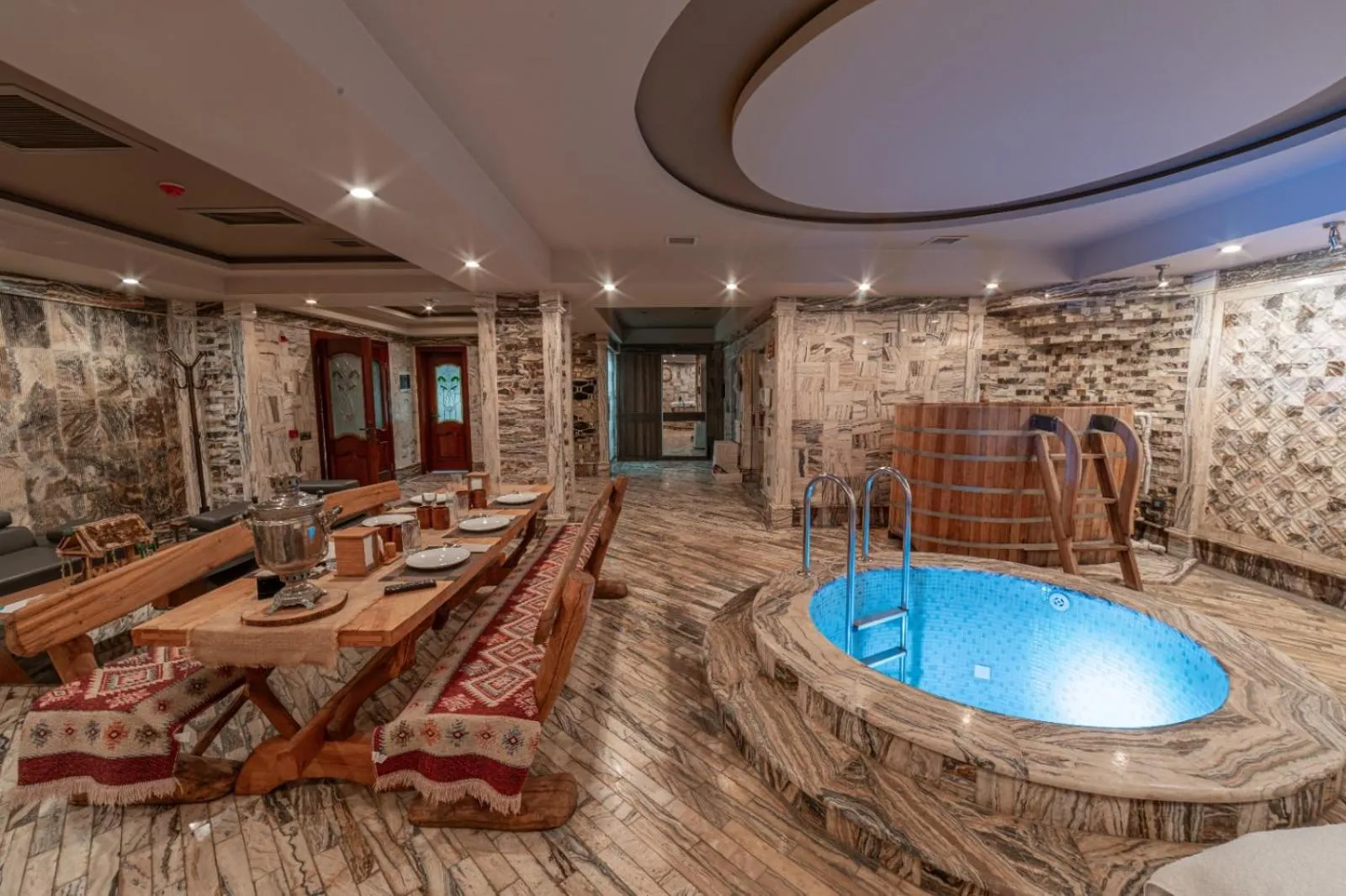 Sauna in Green City Hotel