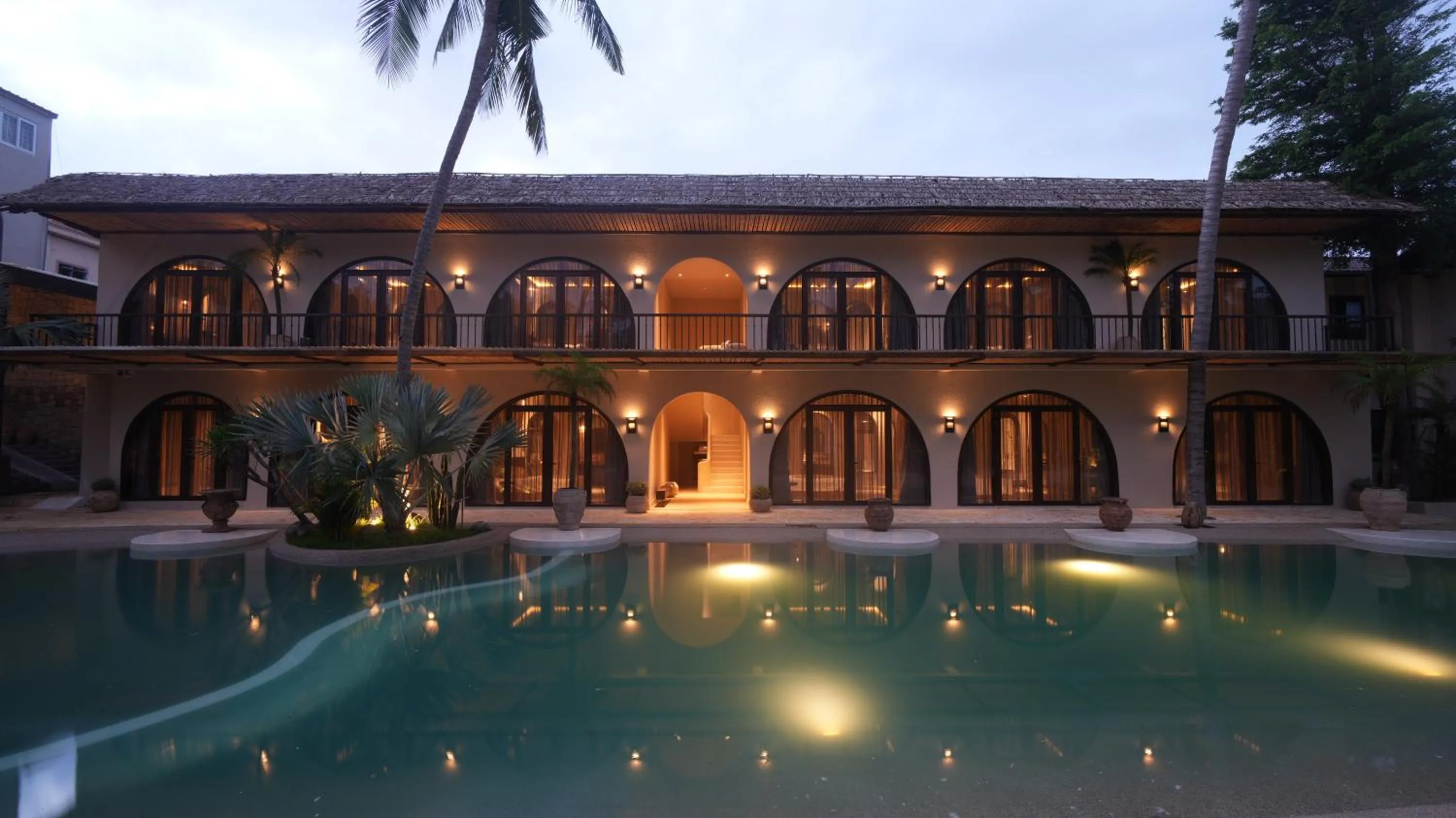 Swimming pool in De' Tuva Resort Mui Ne