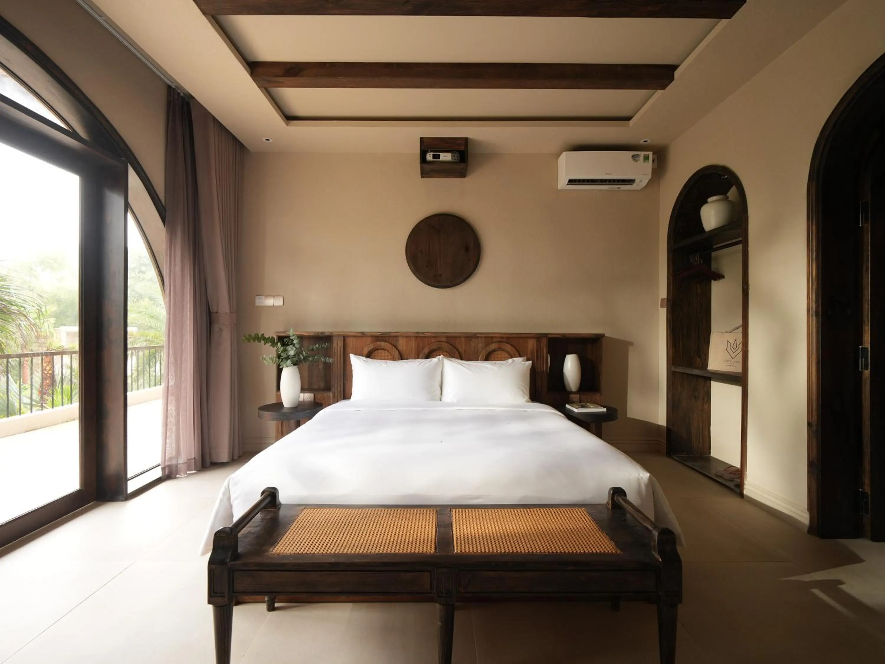 Bedroom, Bed in De' Tuva Resort Mui Ne