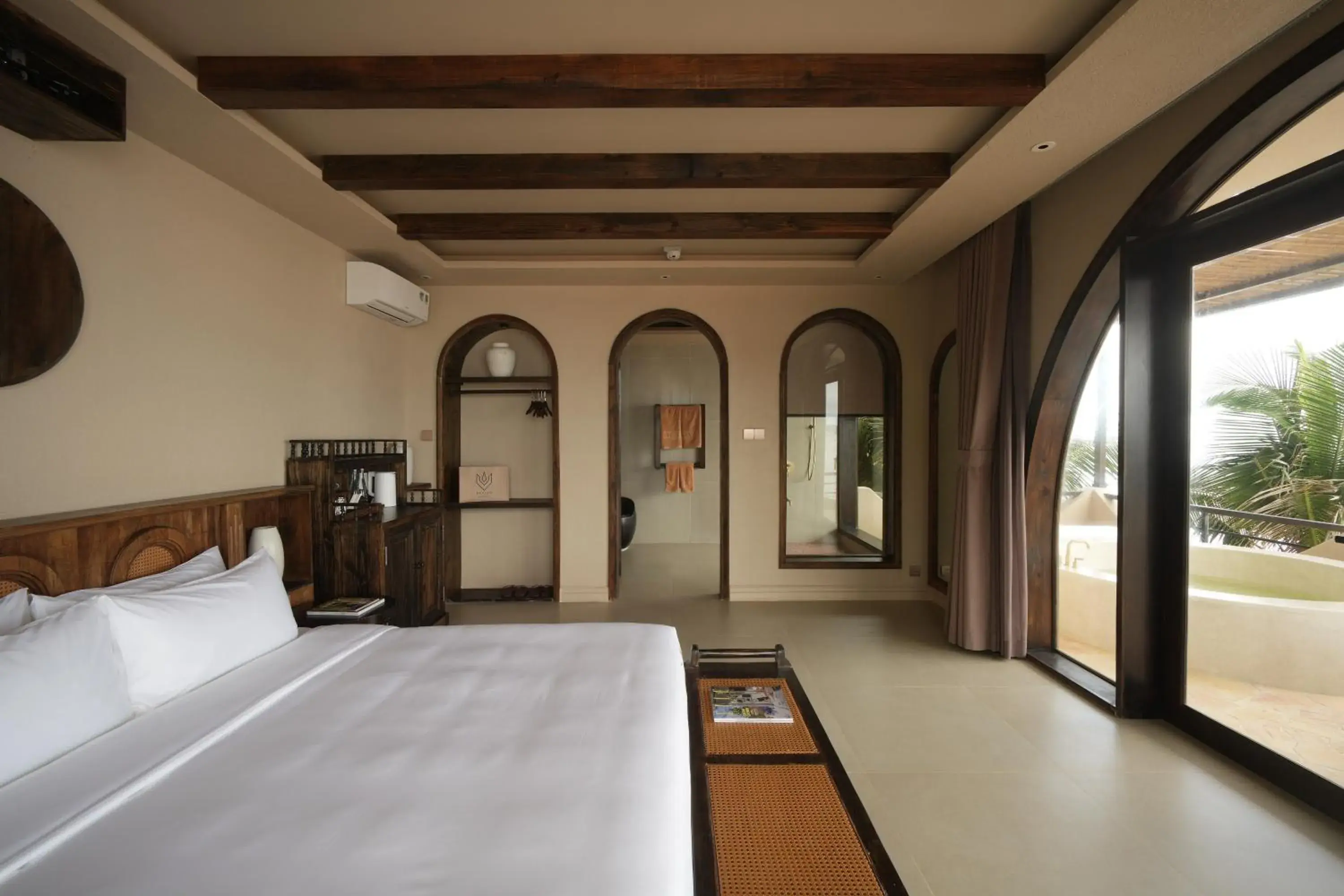Photo of the whole room, Bed in De' Tuva Resort Mui Ne Photo of the whole room, Bed in De' Tuva Resort Mui Ne