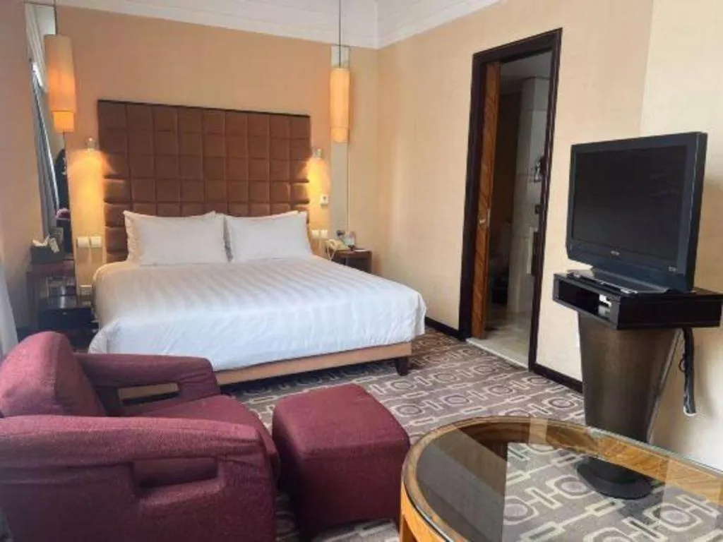 Bed in Sichuan Jinjiang Hotel