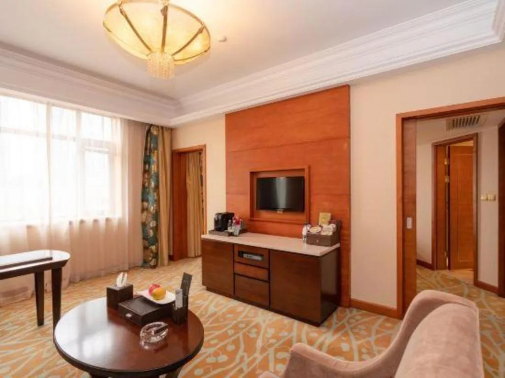 Bed in Sichuan Jinjiang Hotel