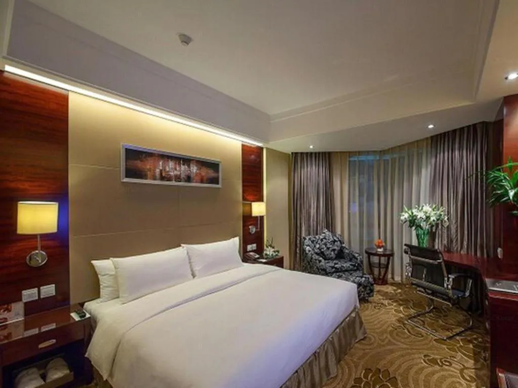 Bed in Sichuan Jinjiang Hotel