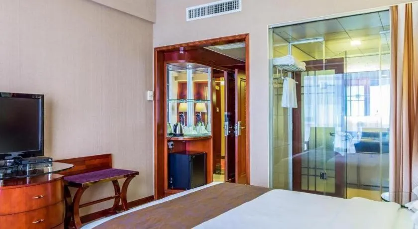 Bed in Shenzhen Hongfeng Hotel (Luohu Branch)