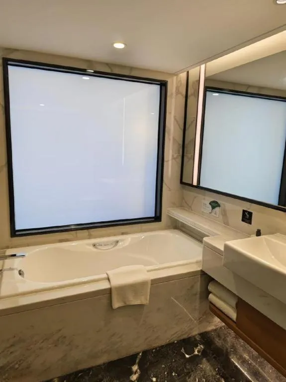 Shenzhen Hongfeng Hotel (Luohu Branch)