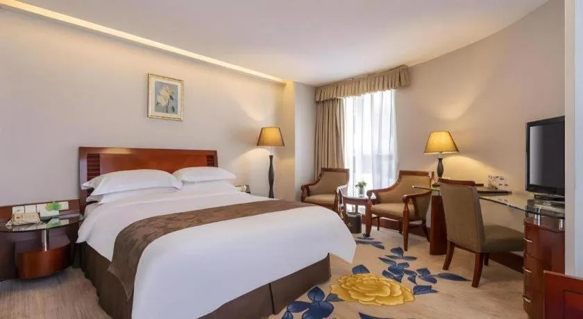 Bed in Shenzhen Hongfeng Hotel (Luohu Branch)