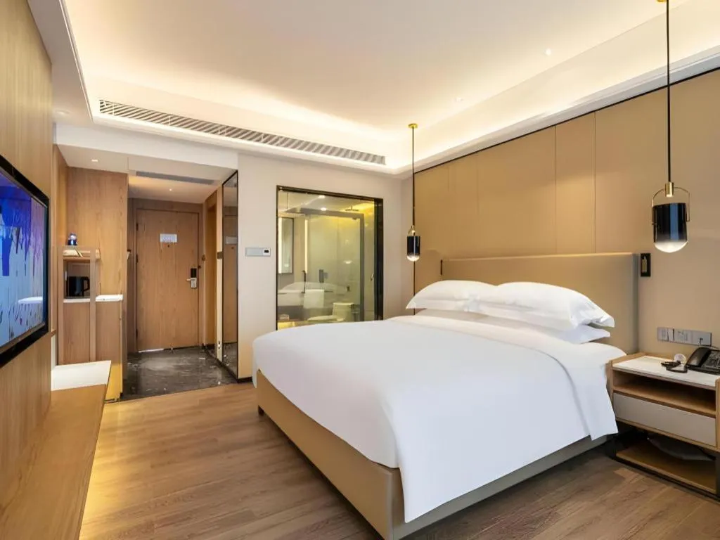 Bed in Shenzhen Hongfeng Hotel (Luohu Branch)