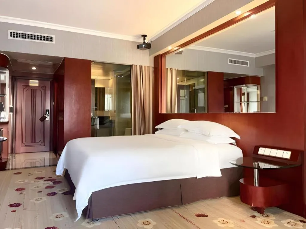 Bed in Shenzhen Hongfeng Hotel (Luohu Branch)
