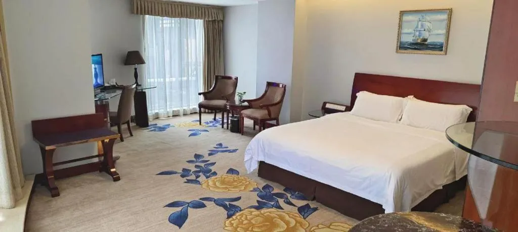 Bed in Shenzhen Hongfeng Hotel (Luohu Branch)