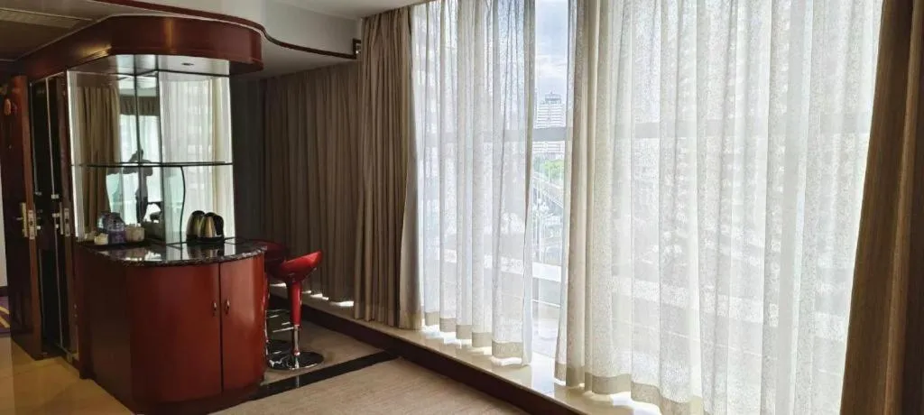 Shenzhen Hongfeng Hotel (Luohu Branch)