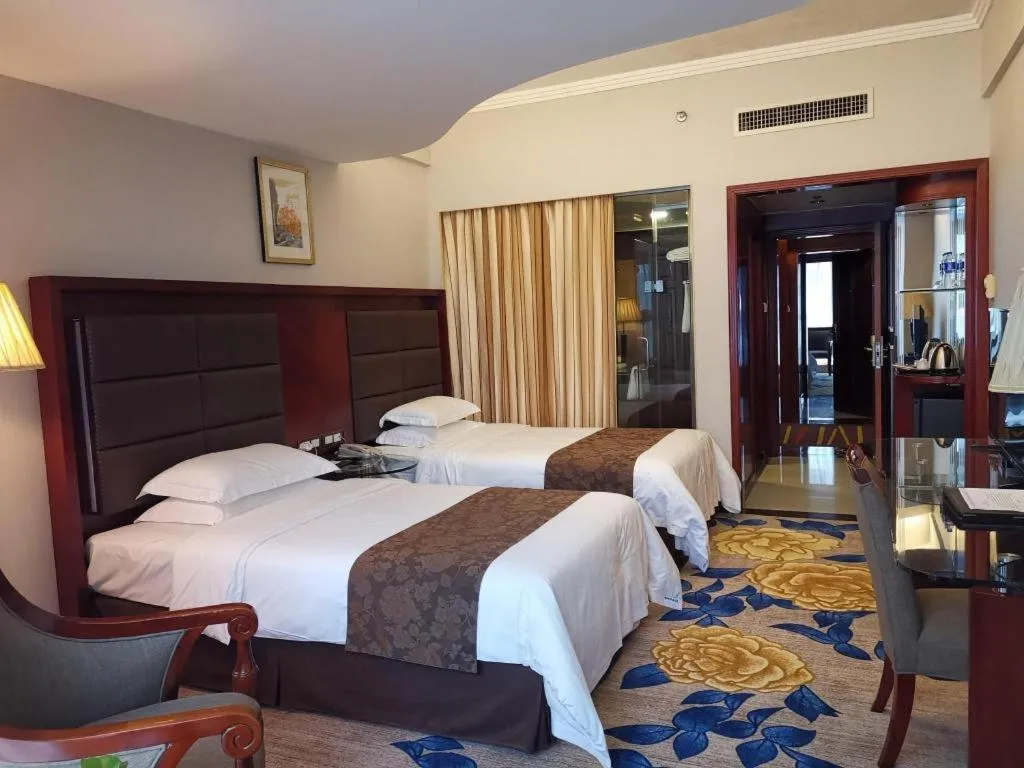 Bed in Shenzhen Hongfeng Hotel (Luohu Branch)