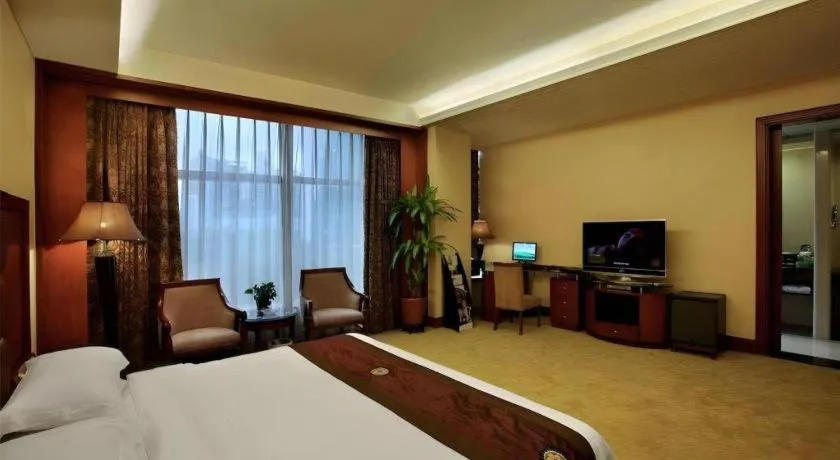 Bed in Shenzhen Hongfeng Hotel (Luohu Branch)