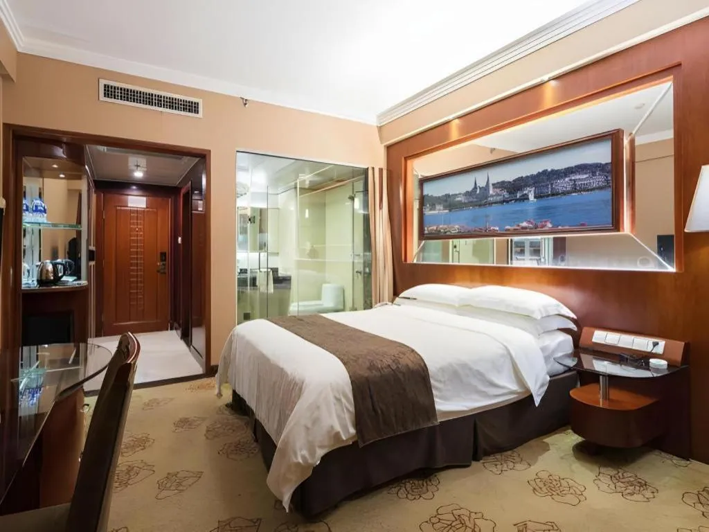 Bed in Shenzhen Hongfeng Hotel (Luohu Branch)