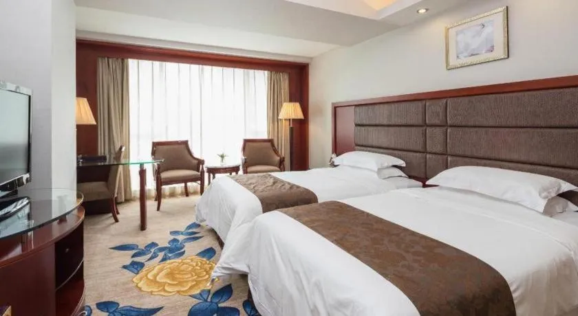 Bed in Shenzhen Hongfeng Hotel (Luohu Branch)