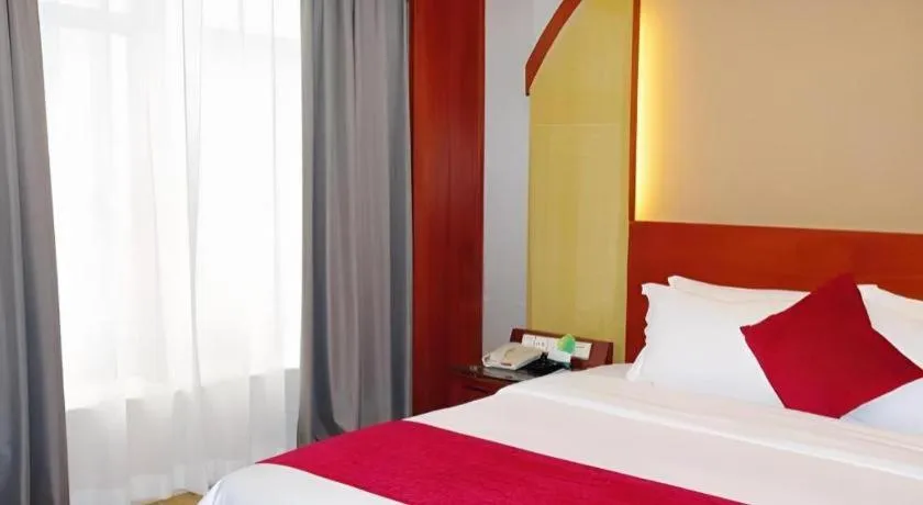 Bed in Shenzhen Hongfeng Hotel (Luohu Branch)