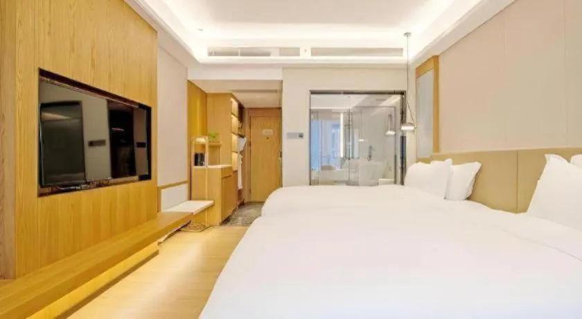 Bed in Shenzhen Hongfeng Hotel (Luohu Branch)