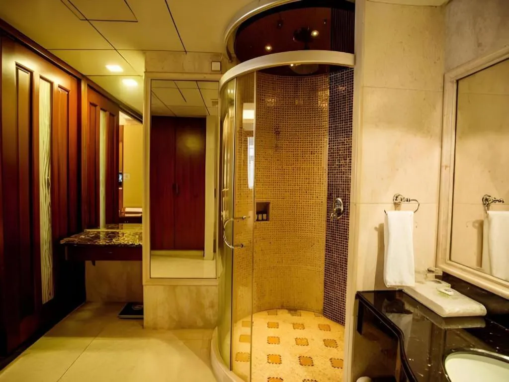 Shenzhen Hongfeng Hotel (Luohu Branch)