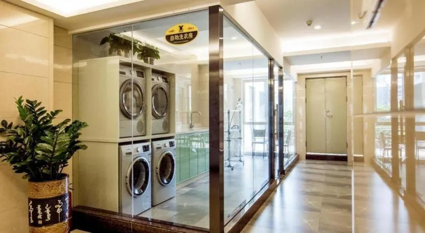 Shenzhen Hongfeng Hotel (Luohu Branch)