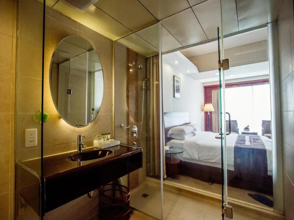 Bed in Shenzhen Hongfeng Hotel (Luohu Branch)