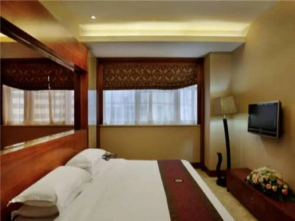 Bed in Shenzhen Hongfeng Hotel (Luohu Branch)