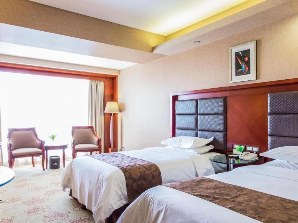 Bed in Shenzhen Hongfeng Hotel (Luohu Branch)