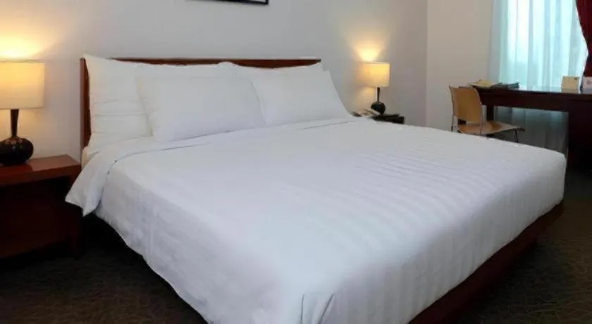 Bed in PARK HOTEL Cawang Jakarta