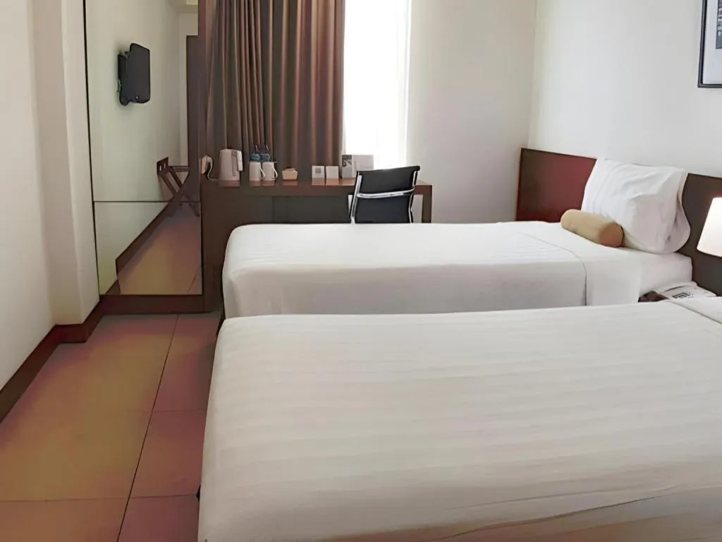 Bed in PARK HOTEL Cawang Jakarta