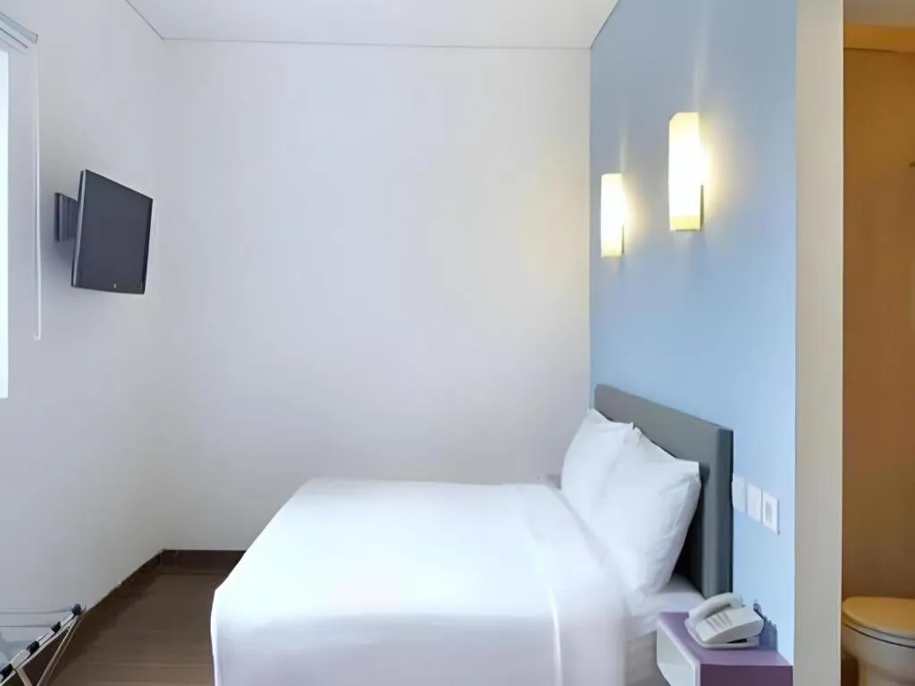 Bed in Amaris Hotel Palangkaraya