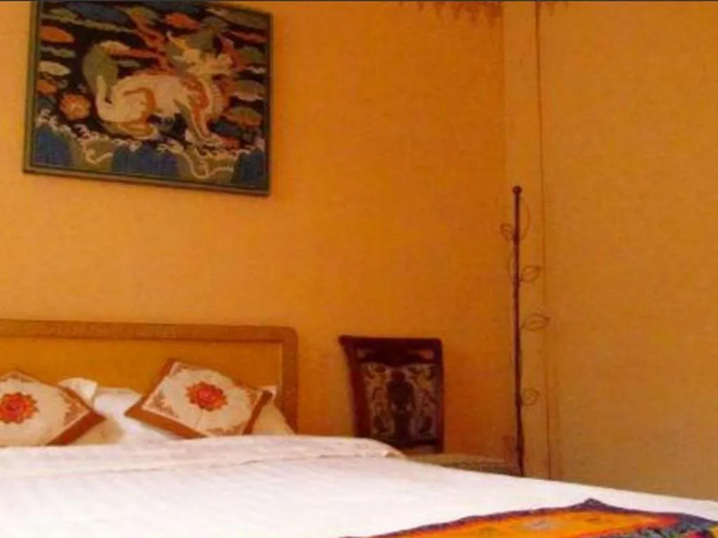 Bed in Tashitakge Hotel